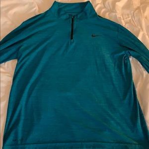 Nike dri fit quarterzip